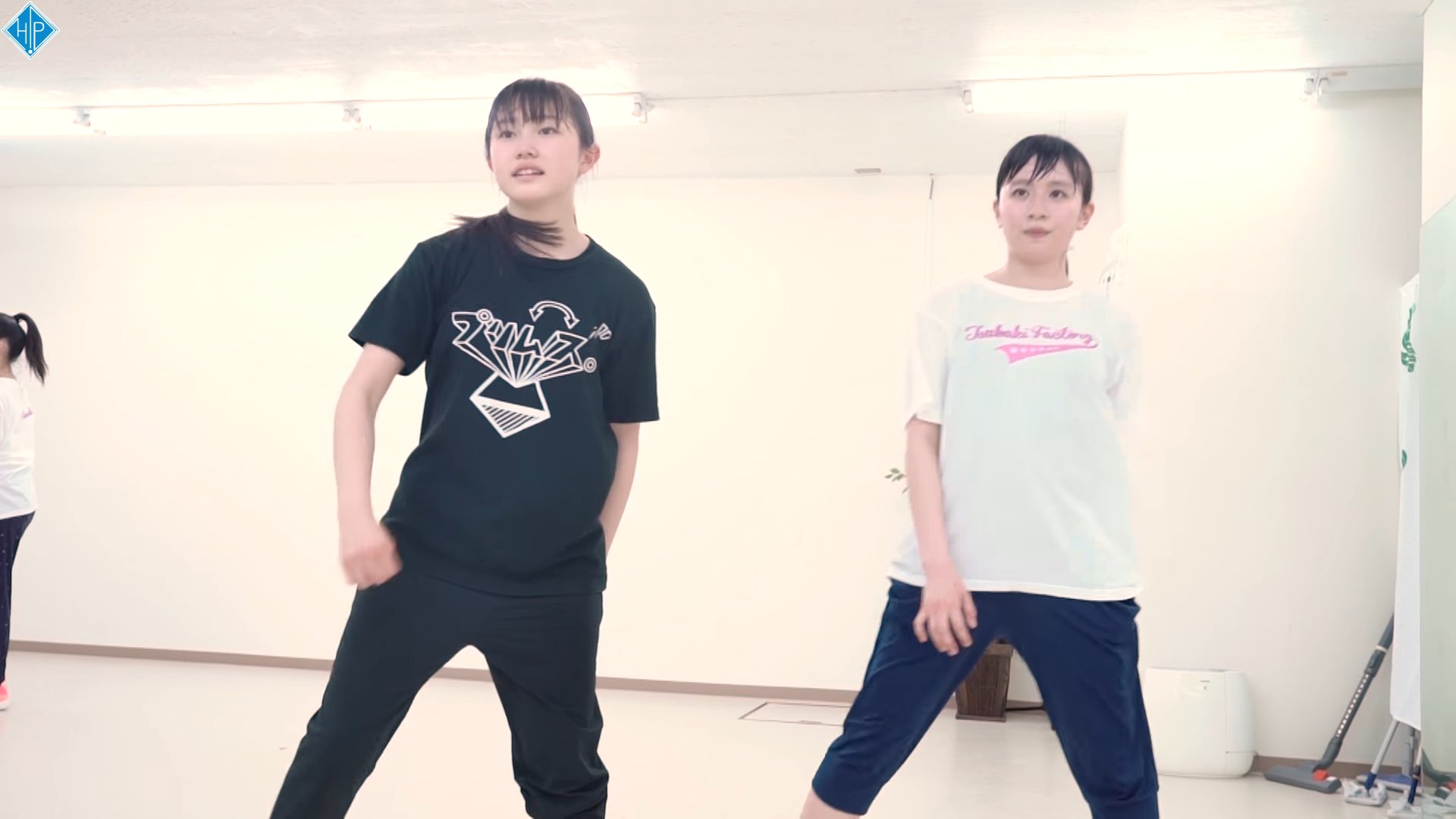 Tsubaki Factory Dance Lesson